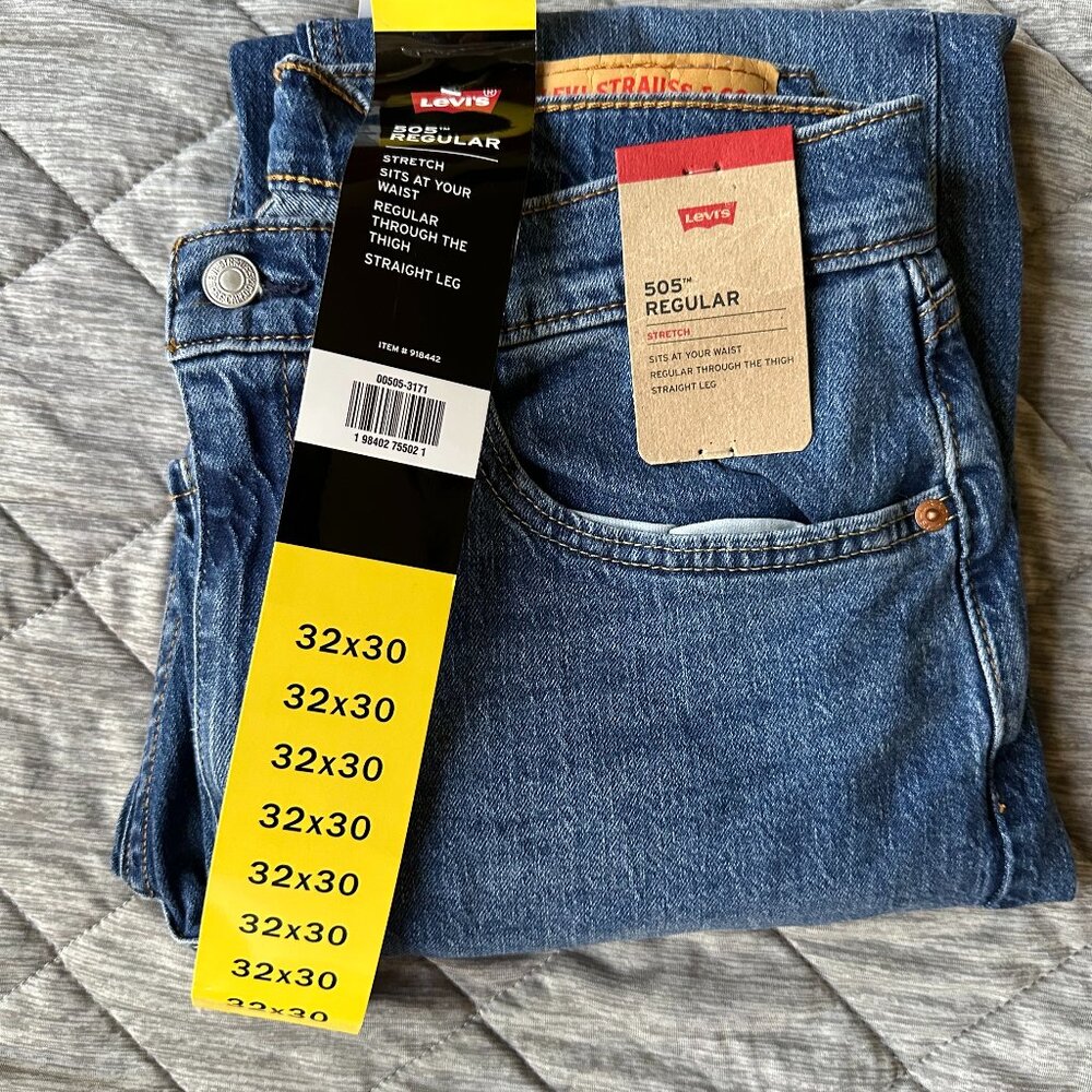 Men's Levis Jeans 32 30